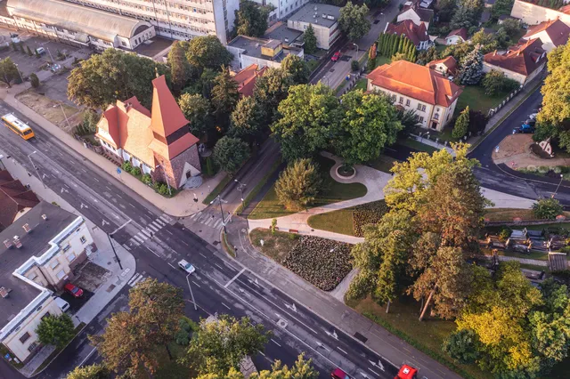 Renovation of Square of Roses