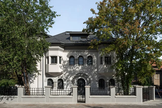 Restoration and remodeling of an existing house in Cotroceni Neighborhood